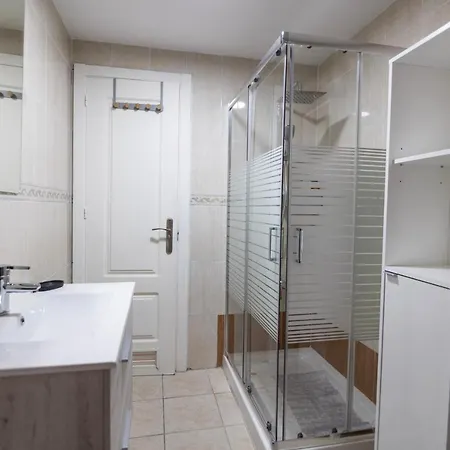 Casa Tinuca 아파트